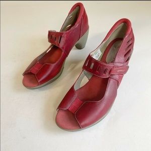 Scarlet Merrel Evera Mary Jane Sunset Cycling Leather Sandals Size 9 Red Women's